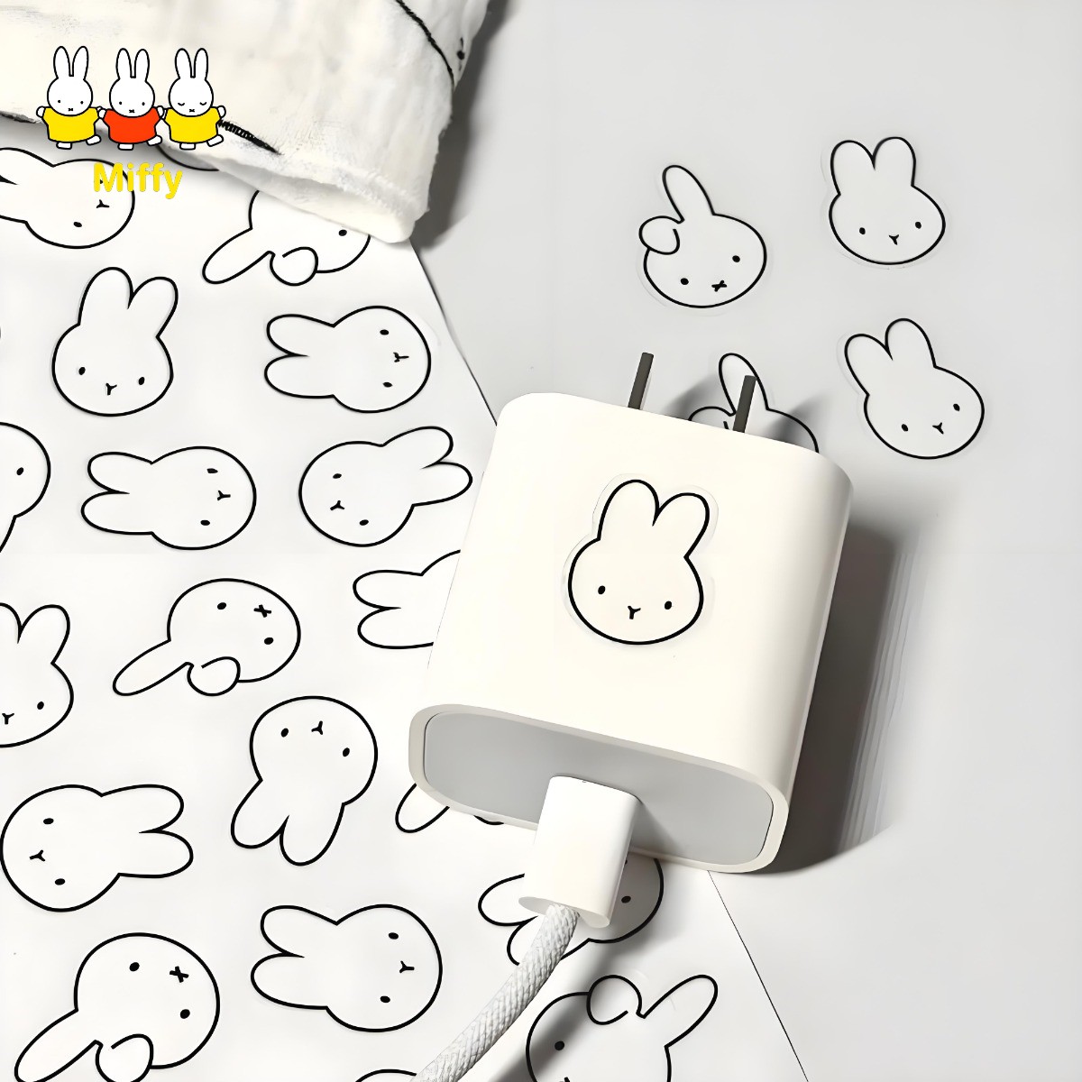Kawaii Anime Miffy Coniglio Ad - Tablet Cute Accessories recensione e prezzo