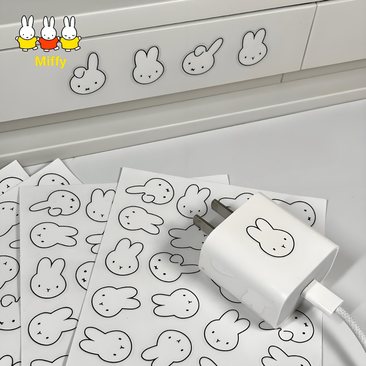 Kawaii Anime Miffy Coniglio Ad - Tablet Cute Accessories recensione e prezzo